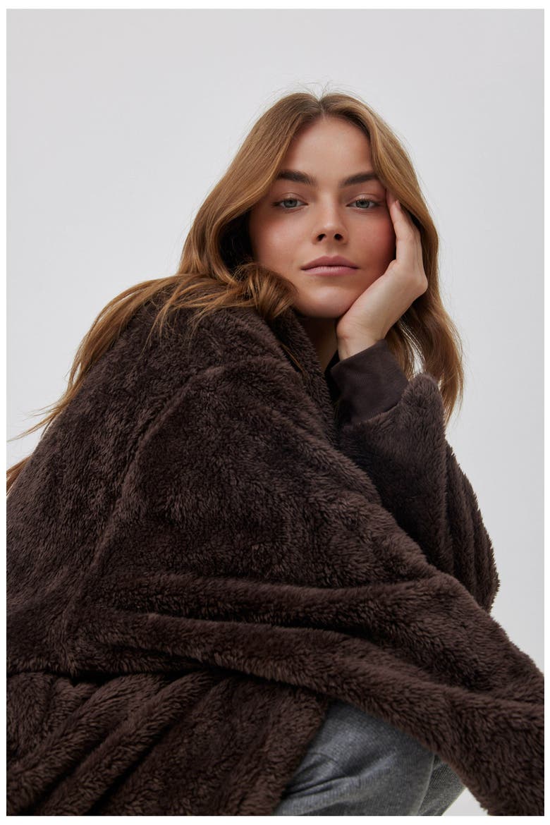 The Cloud Fleece Cardigan, Alternate, color, Chocolate