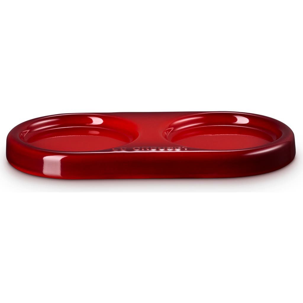 Le Creuset Stoneware Mill Tray In Red
