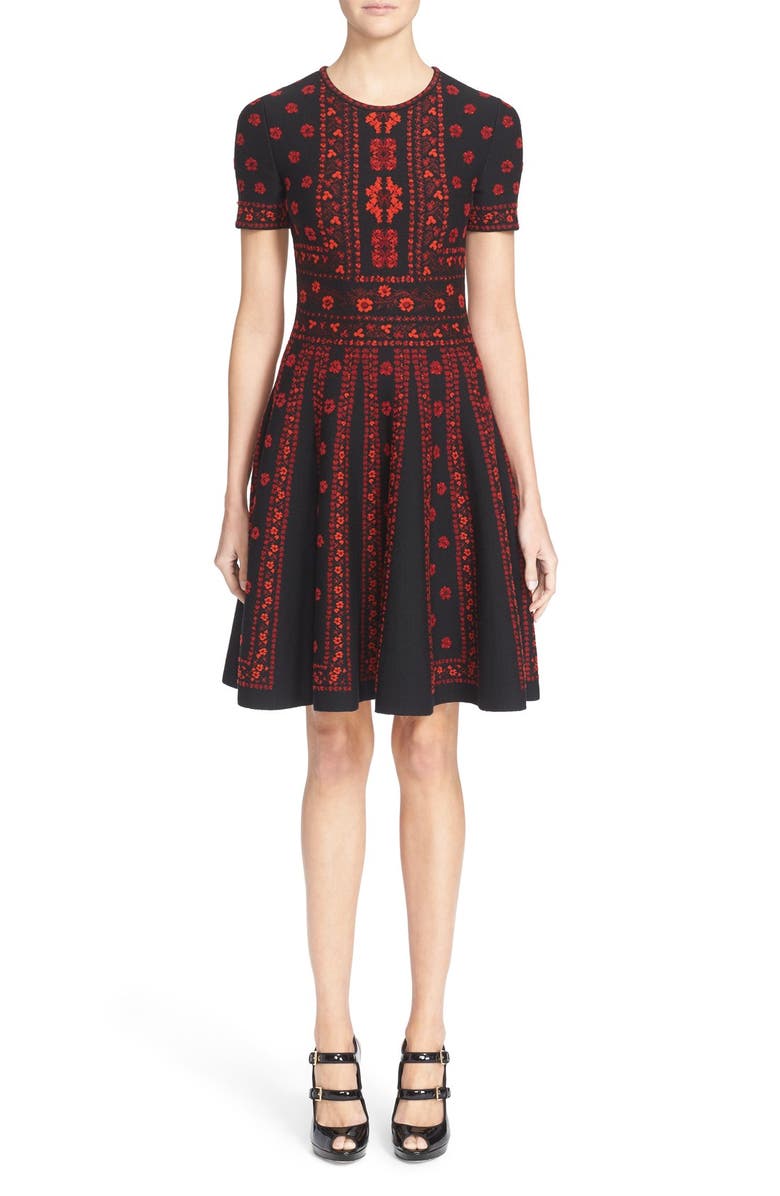 McQueen , Main, color,