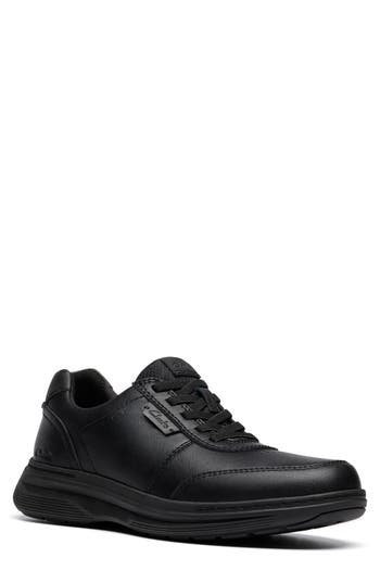 Clarks ® Craftwell Lace-up Sneaker In Black