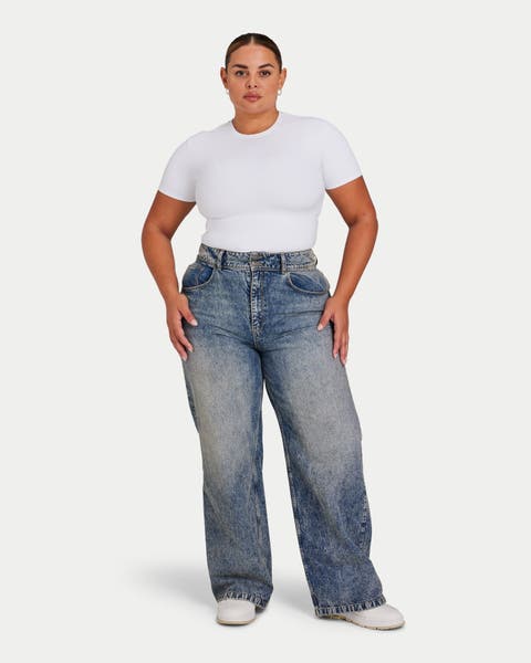 Essential Short Sleeve Fitted T-Shirt