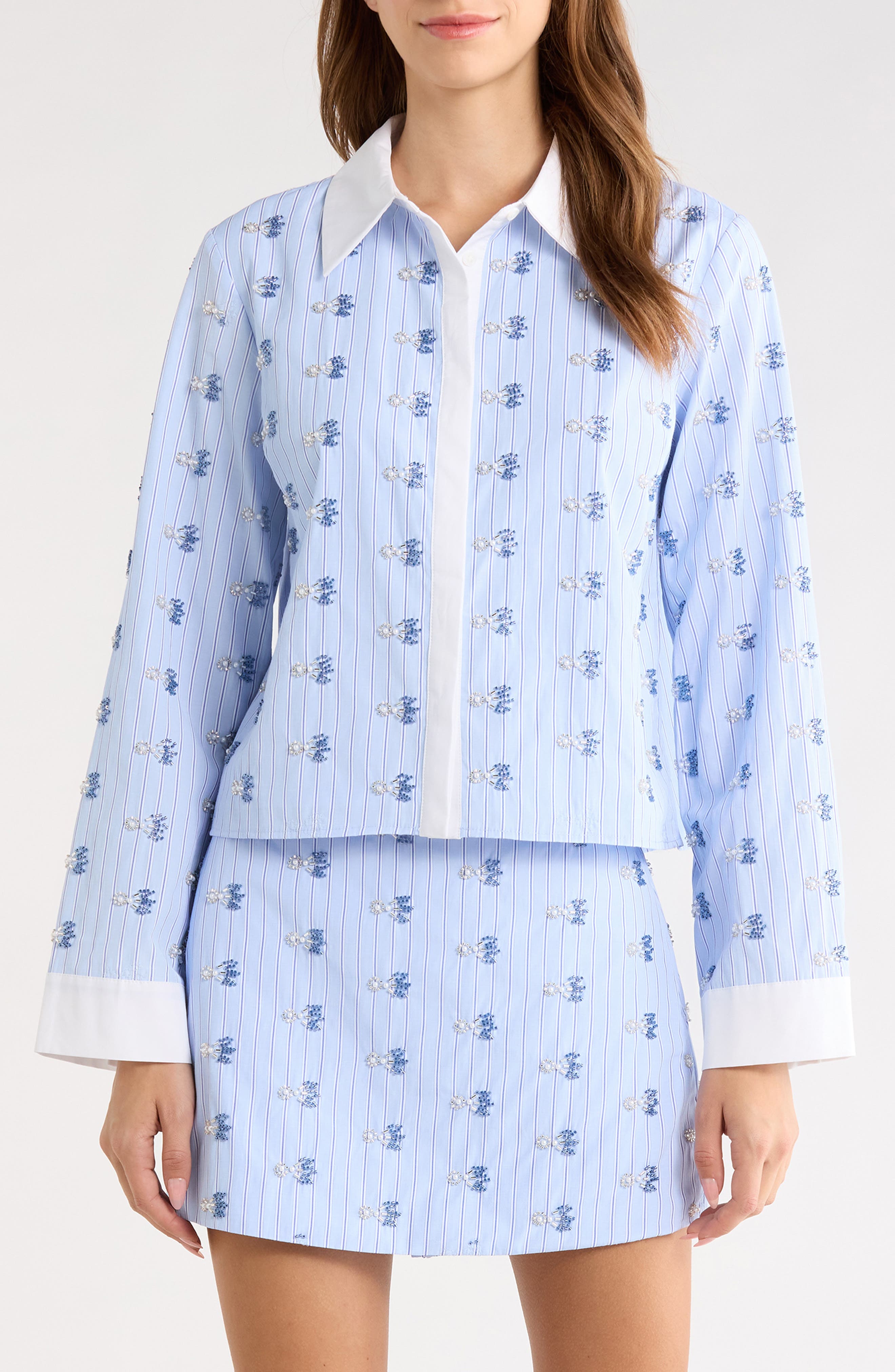 selected BLUE WHITE