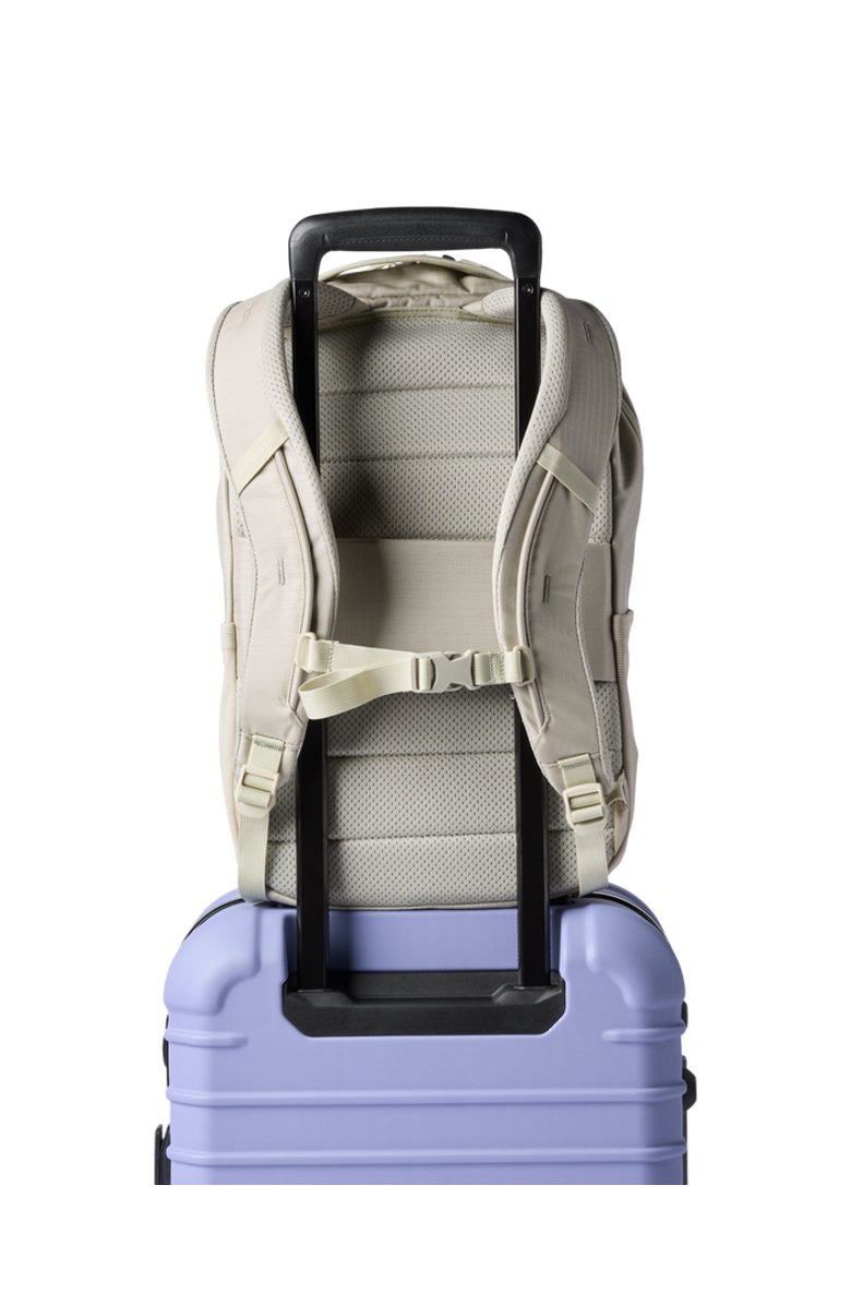 Cotopaxi Allpa 18L Daypack, Alternate, color, Mineral