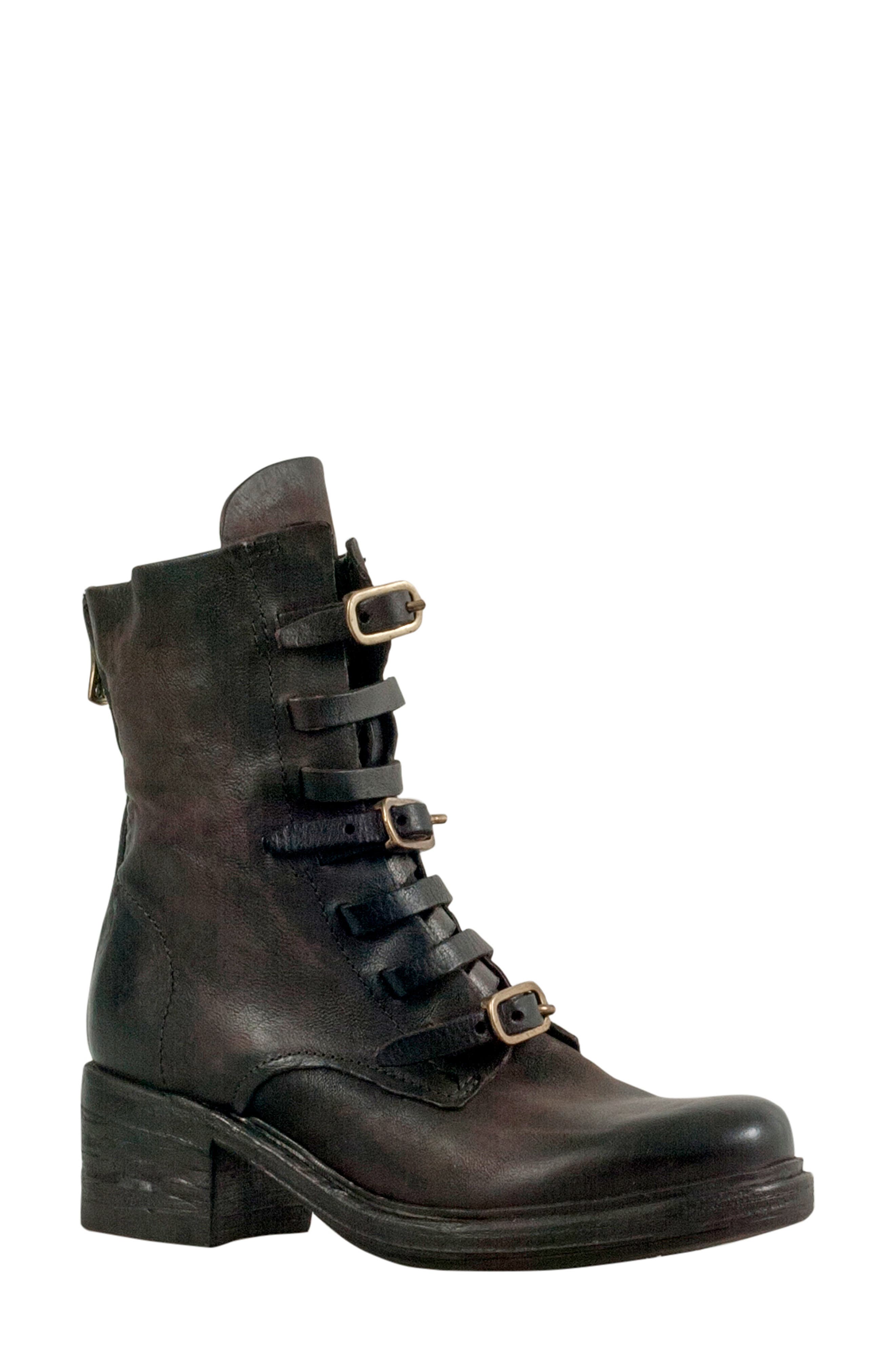 Nathaniel Bootie, Main, color, BROWN