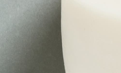 Blueme Nostalgia Medium Recandle Wax Refill In White