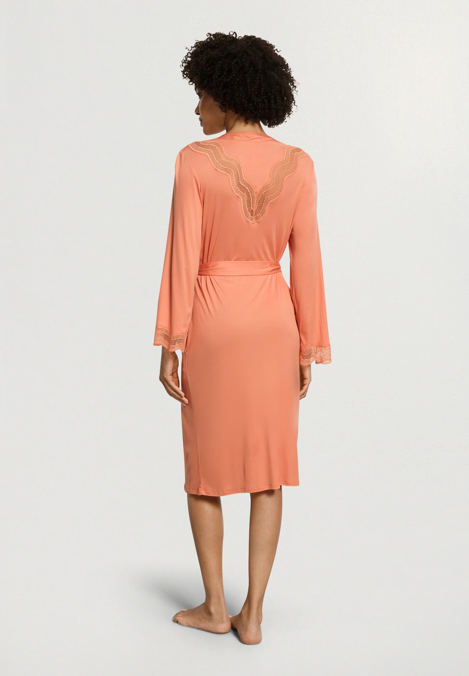 HANRO Cira Scalloped Lace Tencel Robe (Women) | Nordstrom