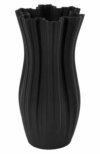 VIVIAN LUNE HOME Ceramic Vase