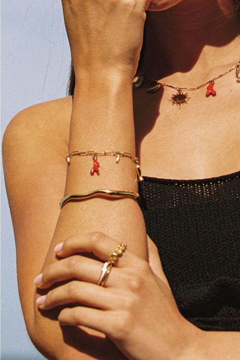 Cala Cuff, Alternate, color, Gold