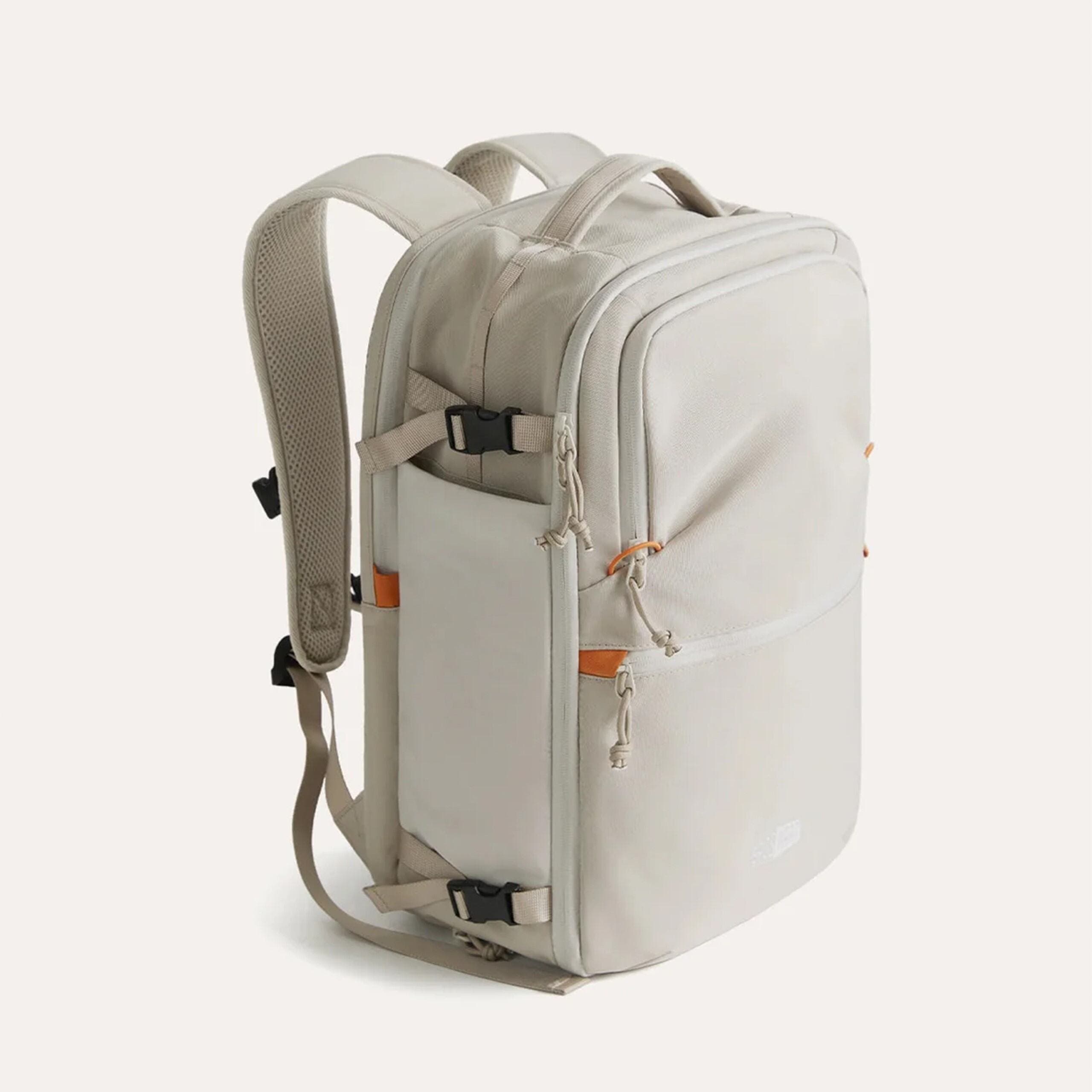 Bagsmart Faro 29L Carry On Travel Backpack Set, Alternate, color, Bone White