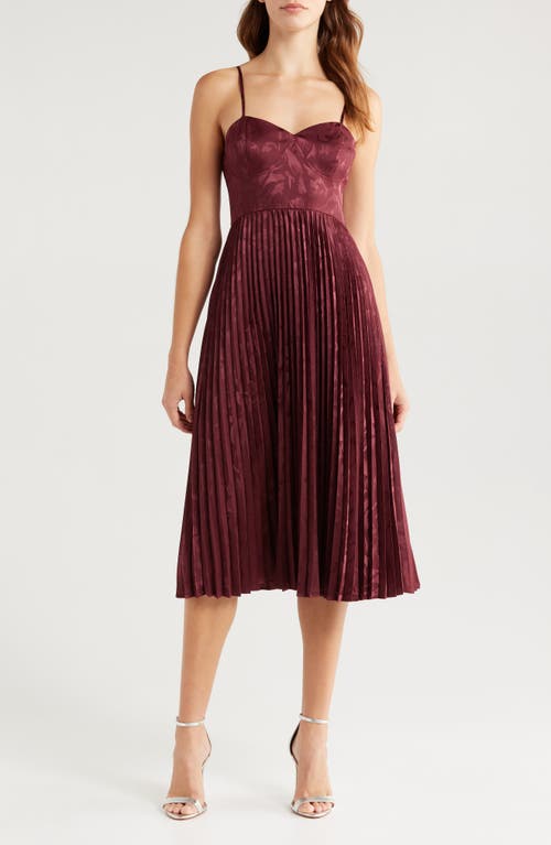 Lulus Jacquard Pleated Midi Cocktail Dress in Burgundy 