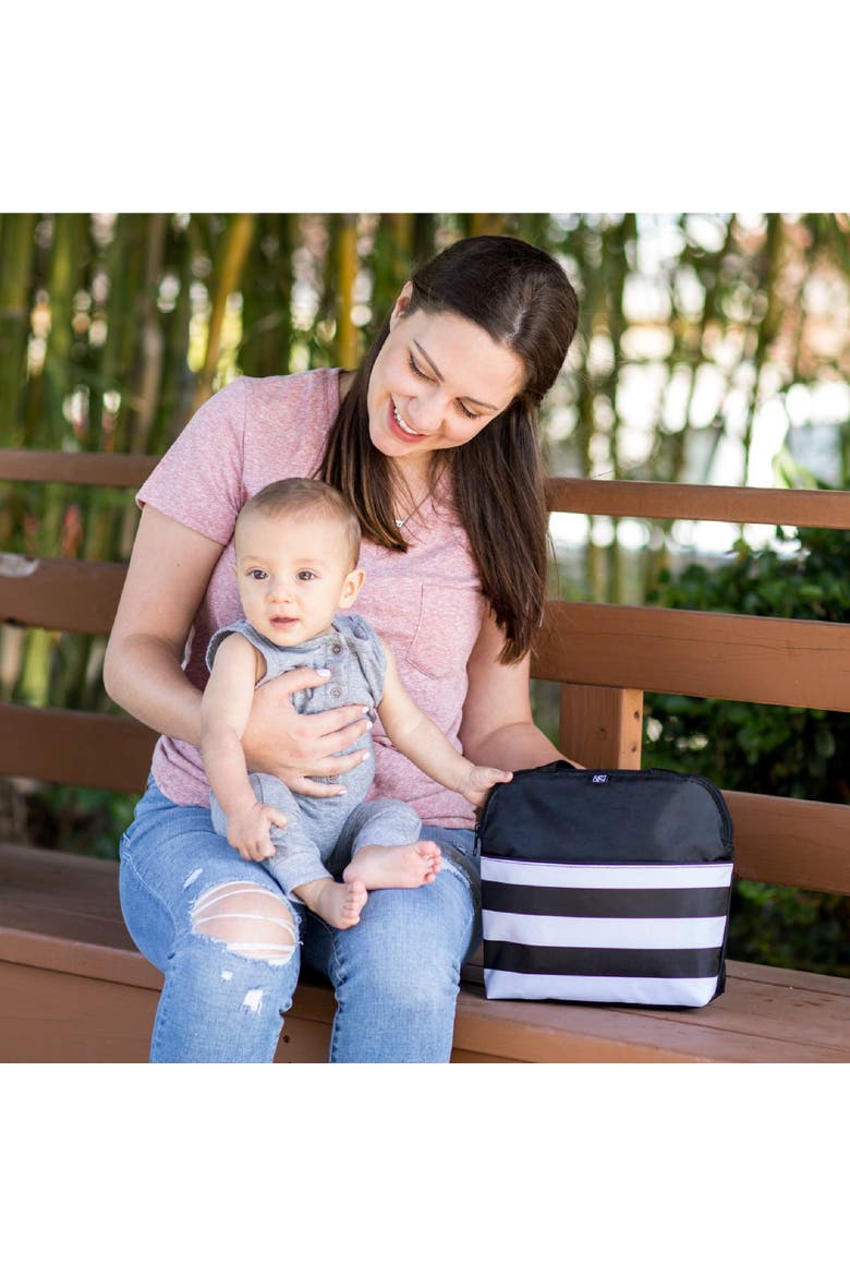 MaxiCOOL 4 Bottle Breastmilk Insulated Leakproof Cooler, Alternate, color, Black/White