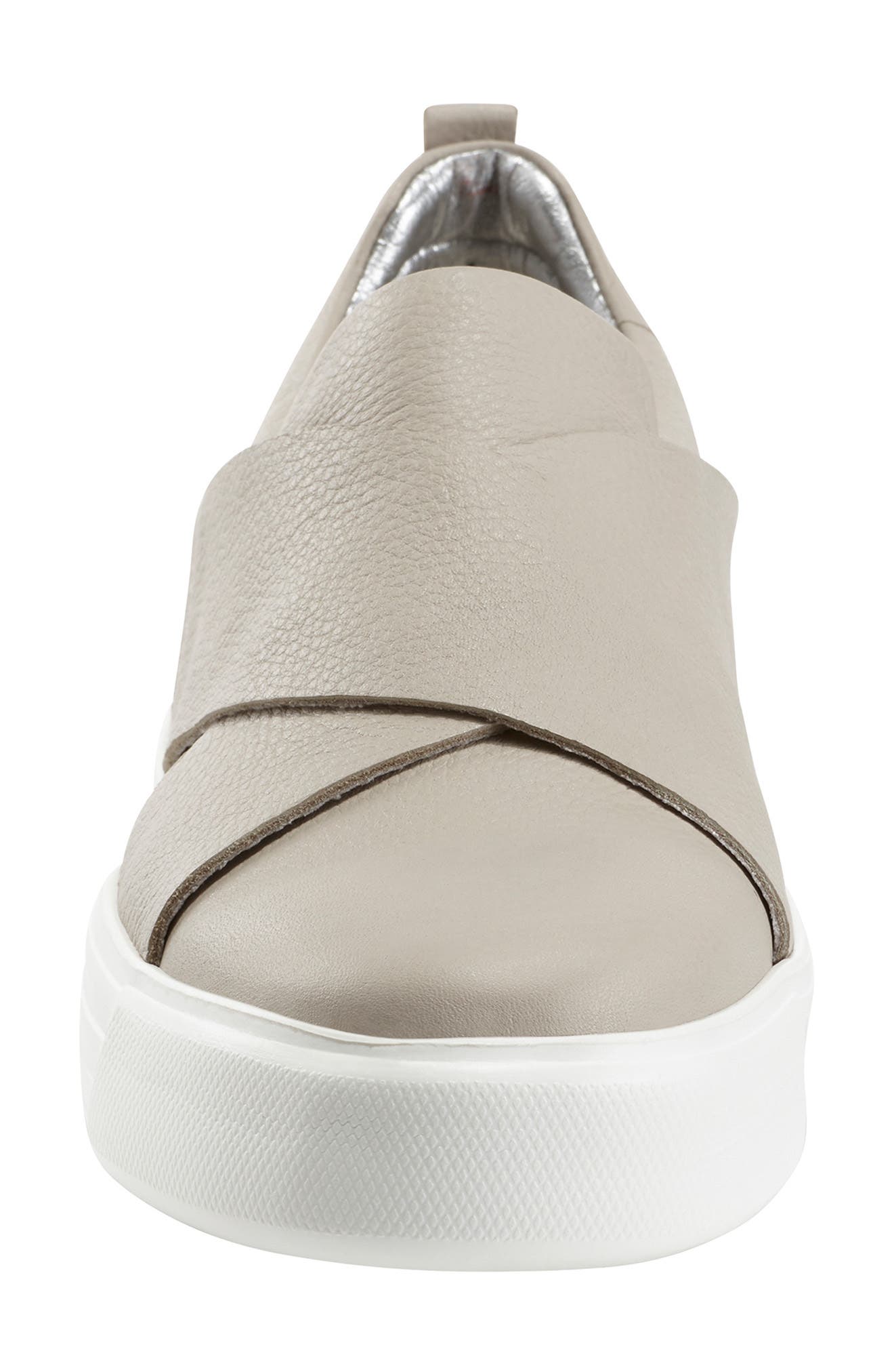 Clary Sneaker, Alternate, color, GREY LEATHER