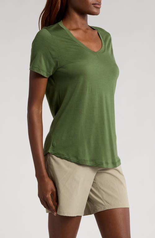 Smartwool Ultralite V-neck Short Sleeve T-shirt In Fern Green
