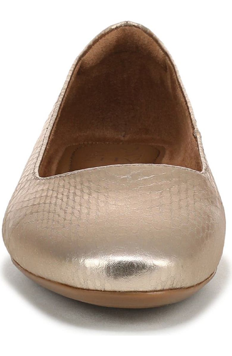 Naturalizer Kelley Ballet Flat, Alternate, color, Light Champagne Faux Leather