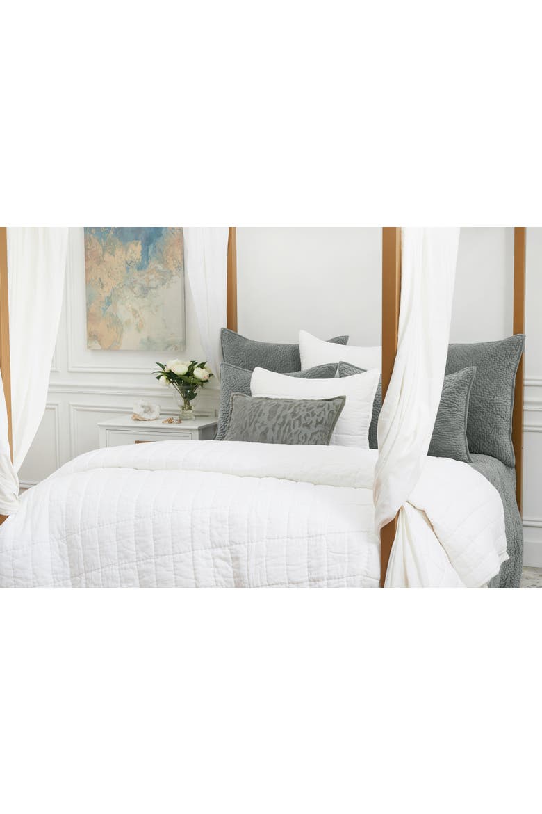 Odine Dove King Quilt, Alternate, color, White