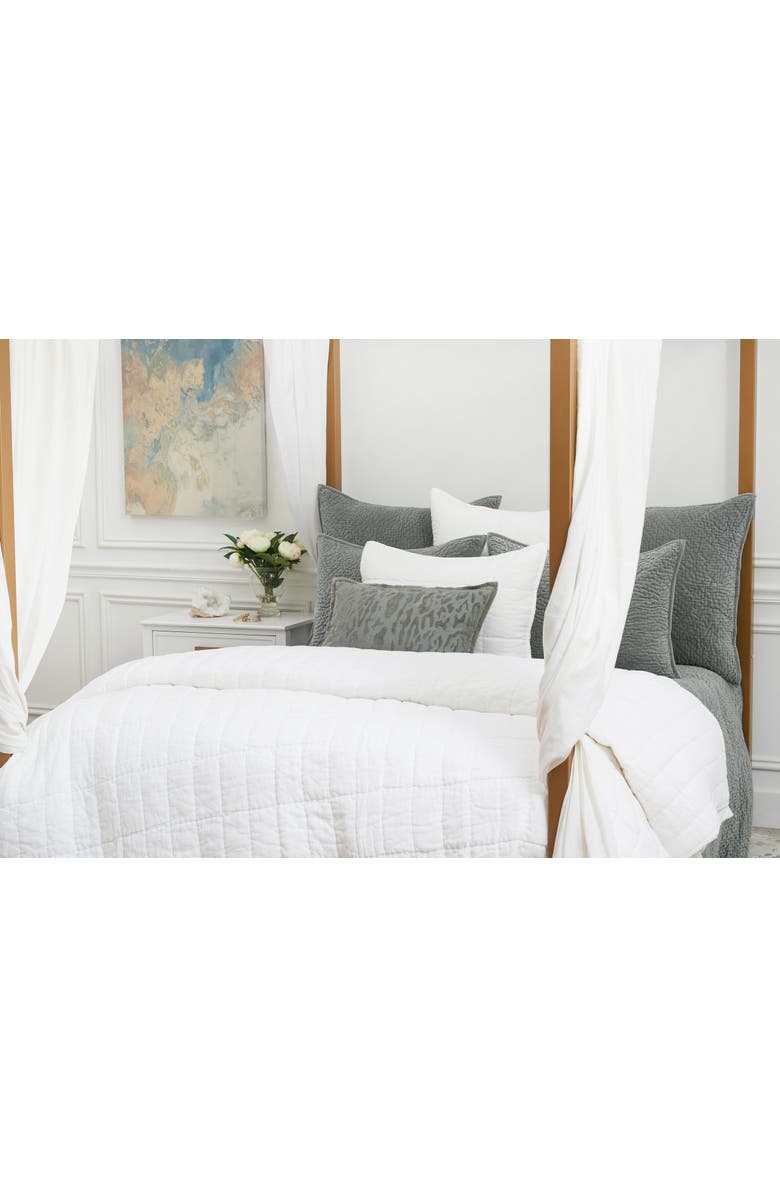 ELISABETH YORK Odine Dove Queen Bed Quilt, Alternate, color, White