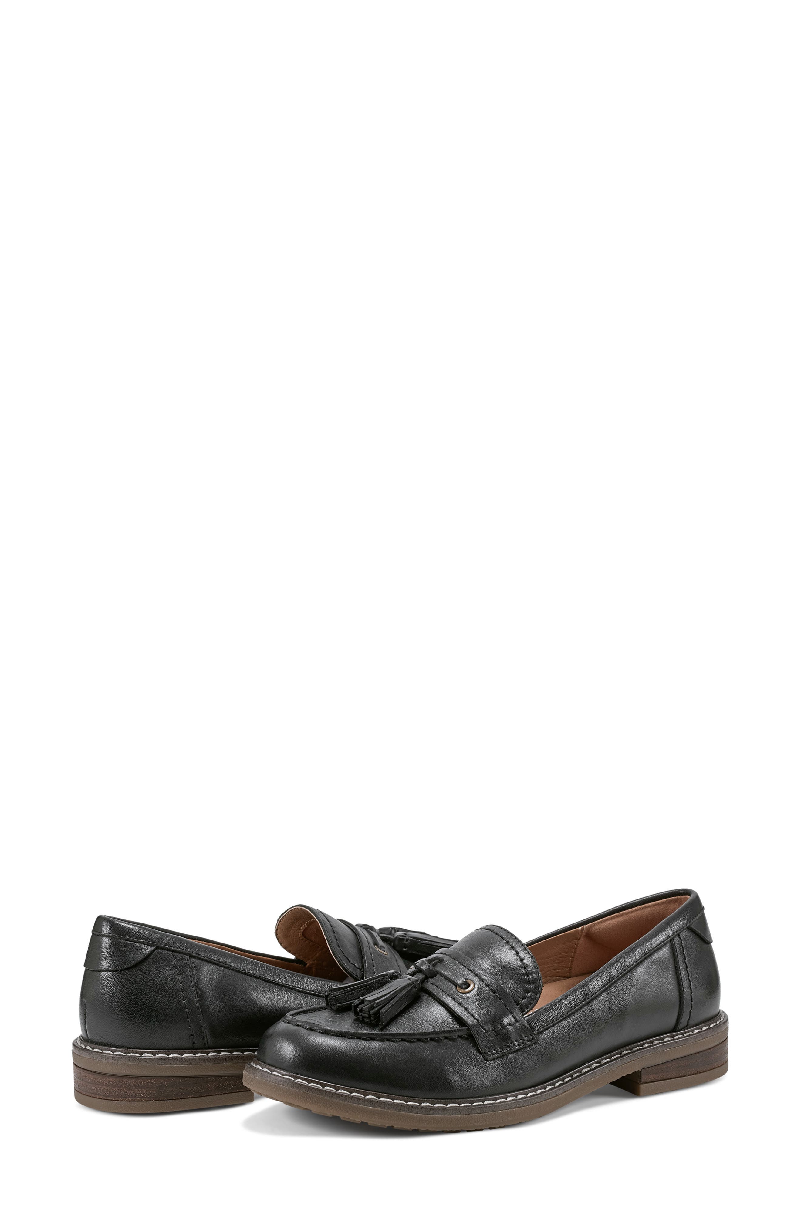 Easy Spirit Janelle Tassel Loafer, Alternate, color, Black