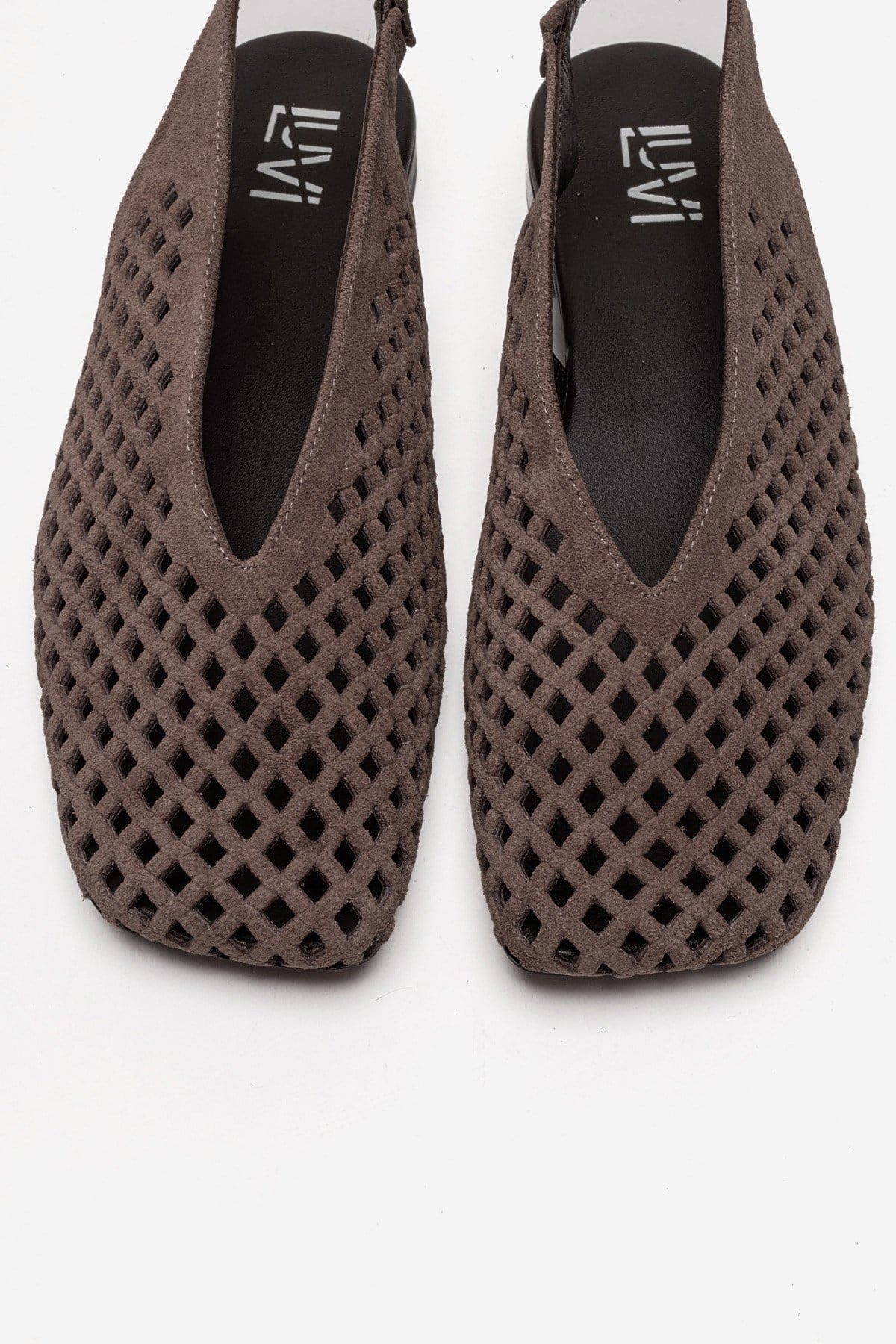 Delizia Leather Slingback Shoe, Alternate, color, Mink Suede