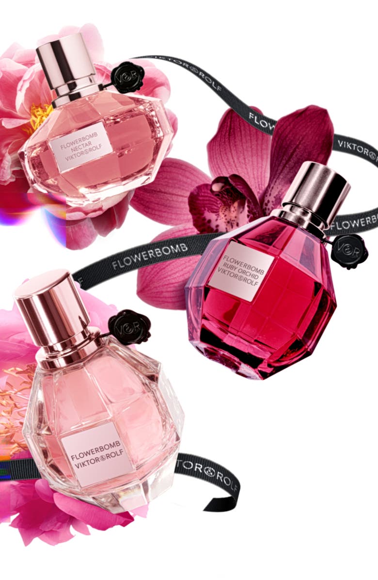 Viktor&Rolf Flowerbomb 3-Piece Perfume Gift Set $256 Value, Alternate, color,