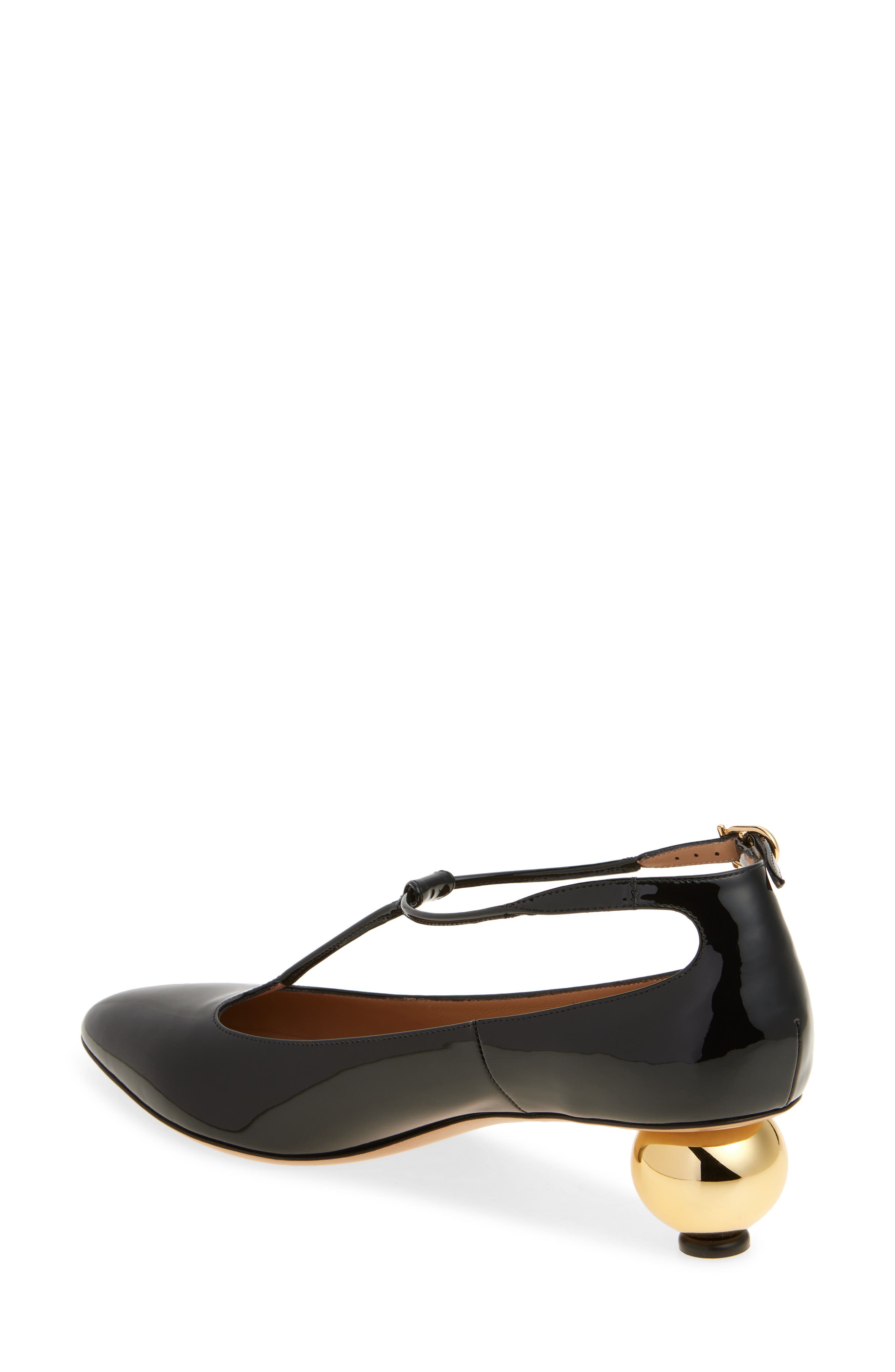 FERRAGAMO Tania T-Strap Pointed Toe Pump, Alternate, color, Nero