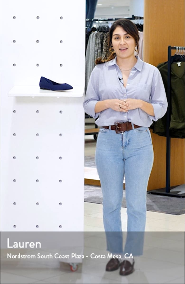 Julia Knit Flat, sales video thumbnail