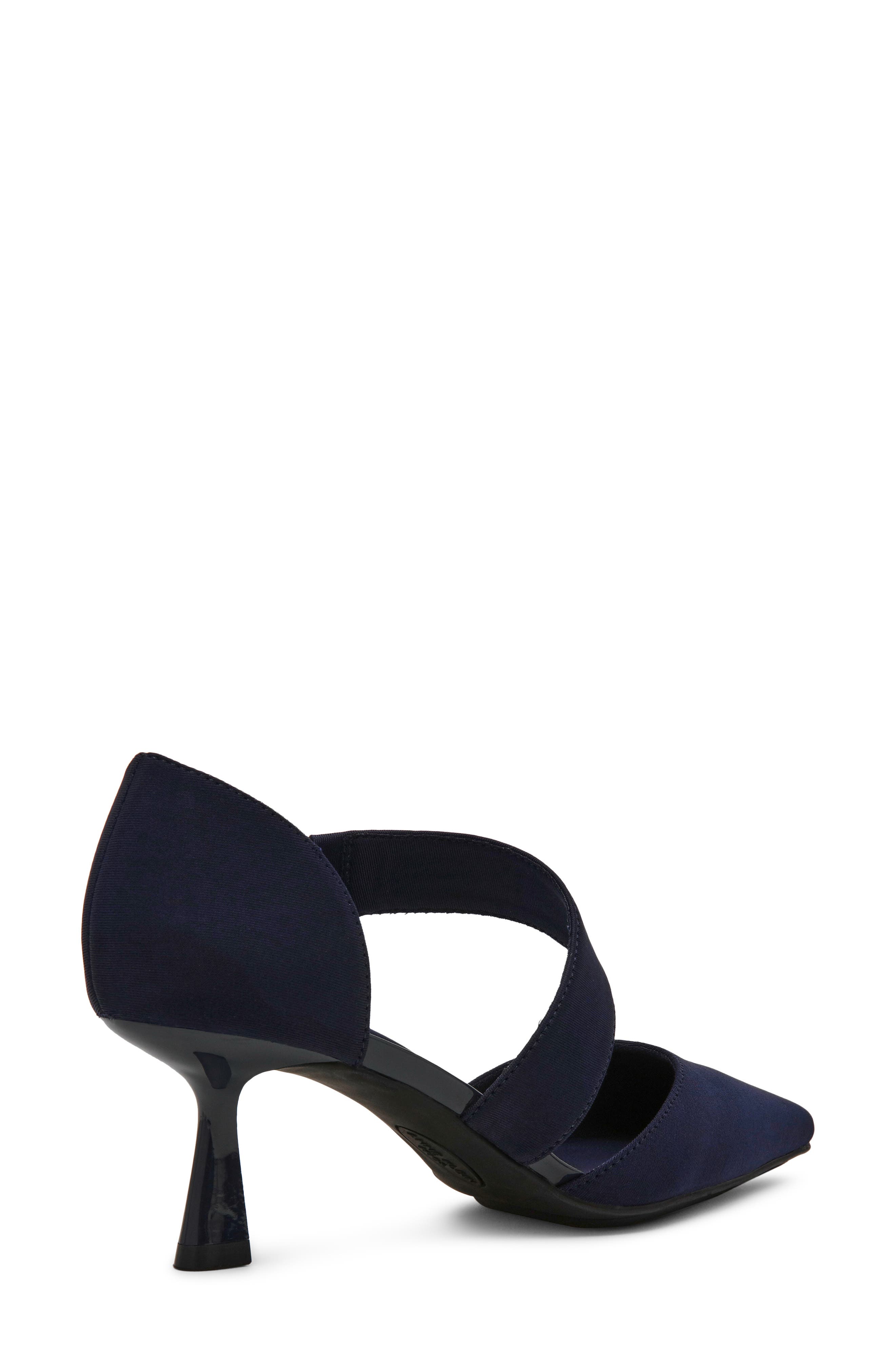 Cerys Pump - image 4