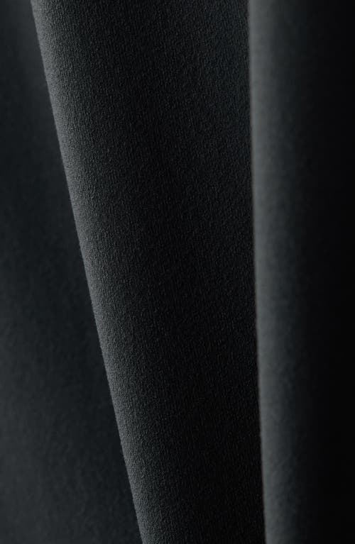 Rhone Reign Performance T-shirt In Gray