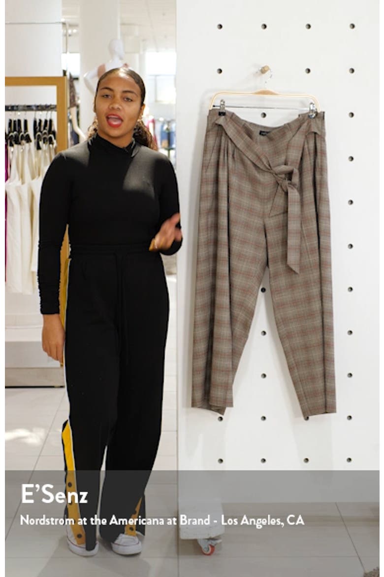 Acoustic Plaid Paperbag Waist Crop Pants video