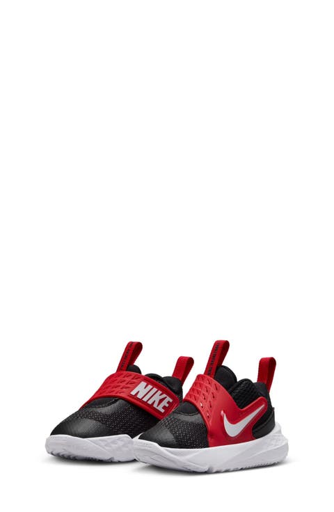 Kids' Team Hustle D 12 Basketball Sneaker (Walker, Toddler & Little Kid)