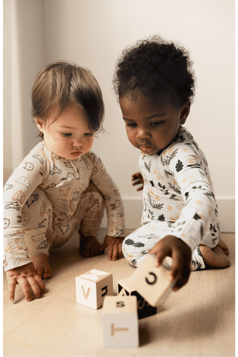 Zip Up Baby Pajamas, Alternate, color, Critter Crew