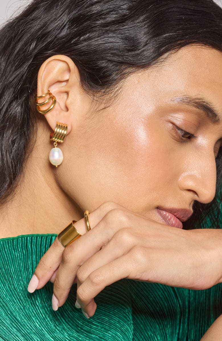 Lady Grey Ridge Freshwater Pearl Hoop Earrings, Alternate, color, Gold