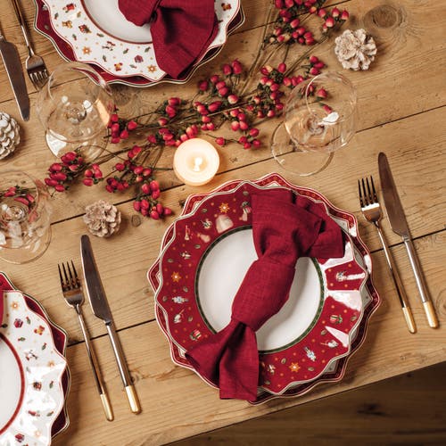 Villeroy & Boch Toy's Delight Red Dinner Plate In Red