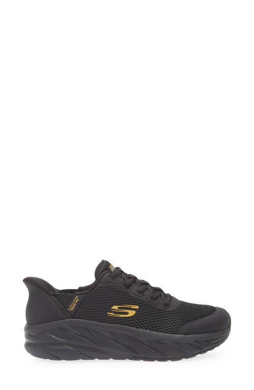 Skechers D'lux Ultra Swift-fit Sneaker In Black