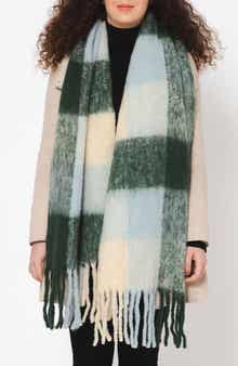 Vismaya Buffalo Check Wool Blend Fringe Scarf