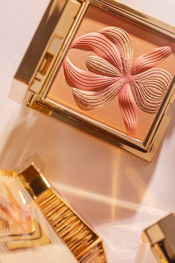 LOrchidée Highlighter Blush