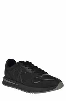 Portly Sneaker