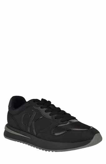 Portly Sneaker