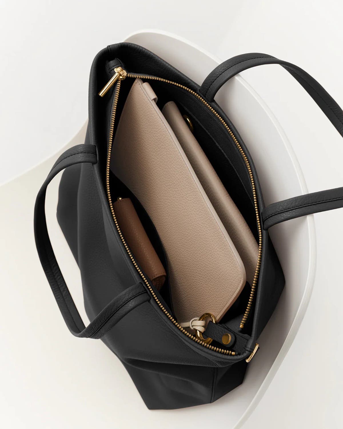 Cuyana Tall Easy Zipper Tote, Alternate, color, Black