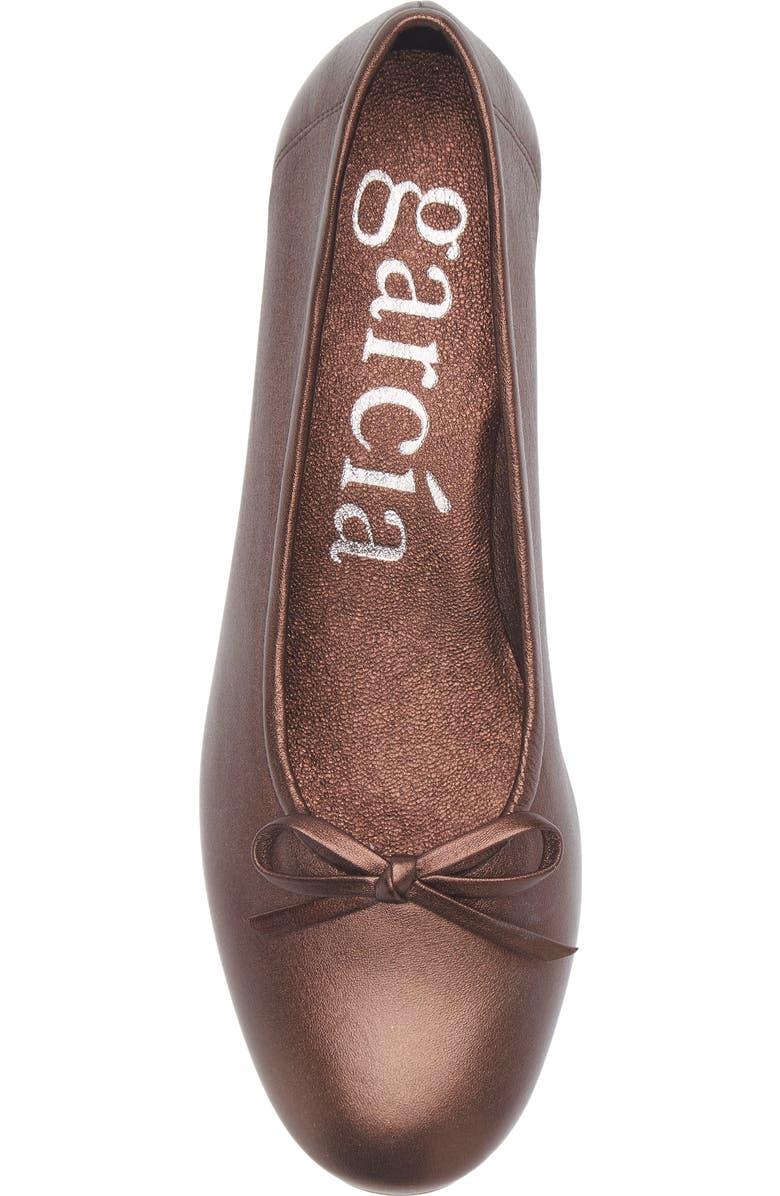 Pedro Garcia Kris Bow Pump, Alternate, color, Dorite Nappa Lame