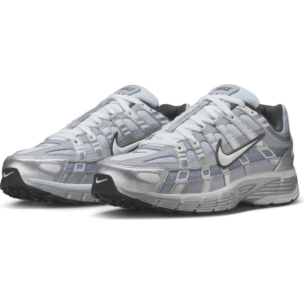Nike P-6000 Sneaker In Gray