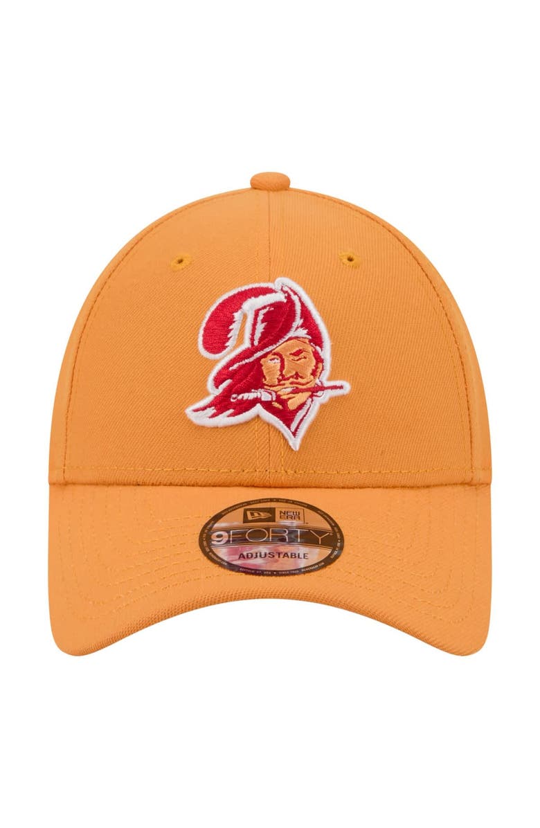 New Era Men's New Era  Orange Tampa Bay Buccaneers Core Team 9FORTY Adjustable Hat, Alternate, color, Orange