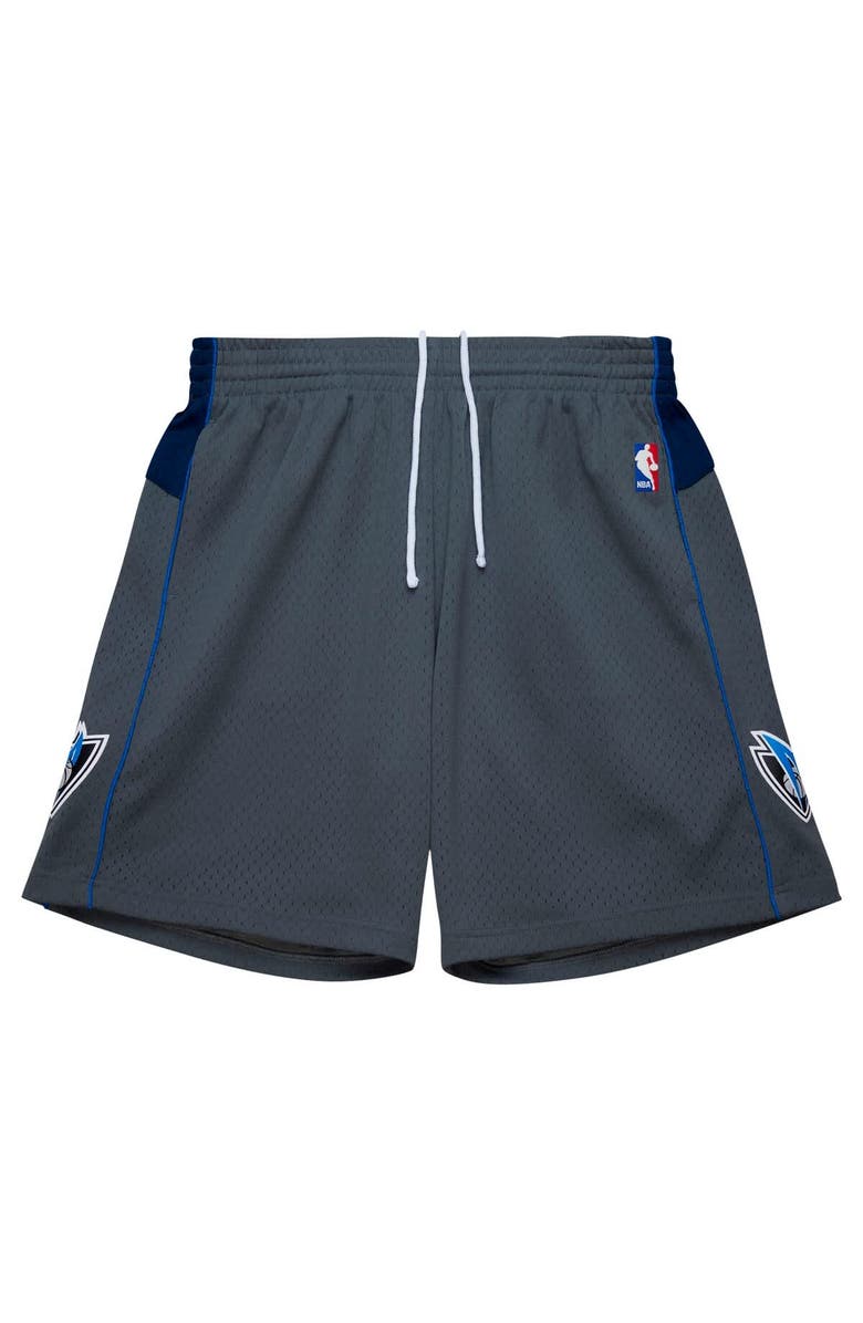 Mitchell & Ness Men's Mitchell & Ness Gray Dallas Mavericks 2003/04 Replica Shorts, Alternate, color, Gray