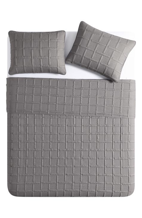 Square Solid 3-Piece Quilt Set