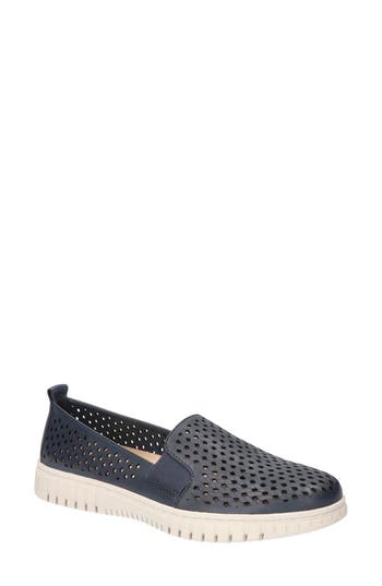 Bella Vita Helm Sneaker In Blue