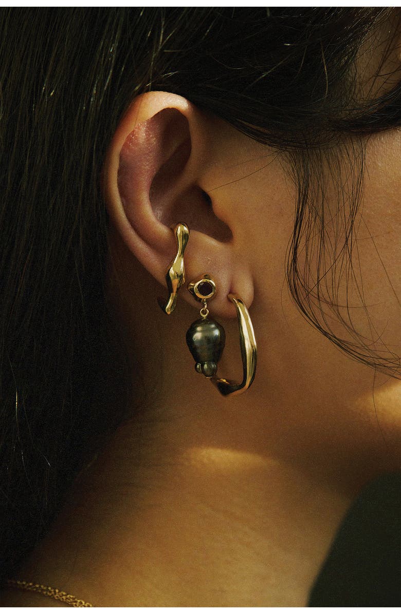 FARIS Onda Small Wavy Hoops, Alternate, color, Gold