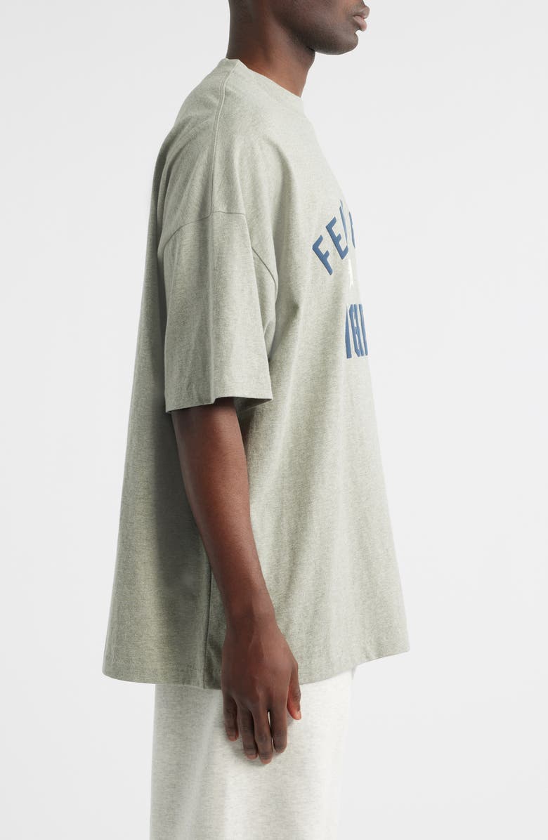 Fear of God Essentials MLB Detroit Tigers '90s Fit Graphic T-Shirt, Alternate, color, Warm Heather