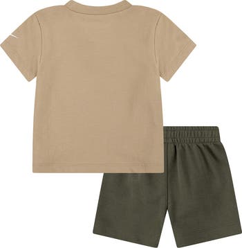 Gradient Logo Graphic T-Shirt & Shorts Set