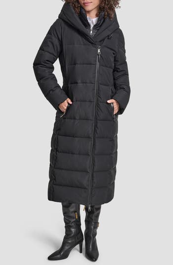 Dkny Water Resistant Hooded Puffer Jacket With Bib In Black