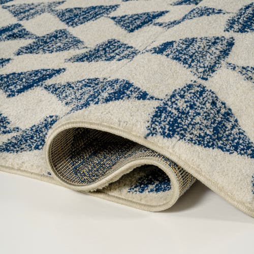 Jonathan Y Aisha Moroccan Triangle Geometric Area Rug In Cream/navy