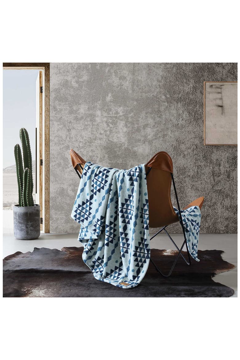 Westin Fleece Blanket, Alternate, color, BLUE